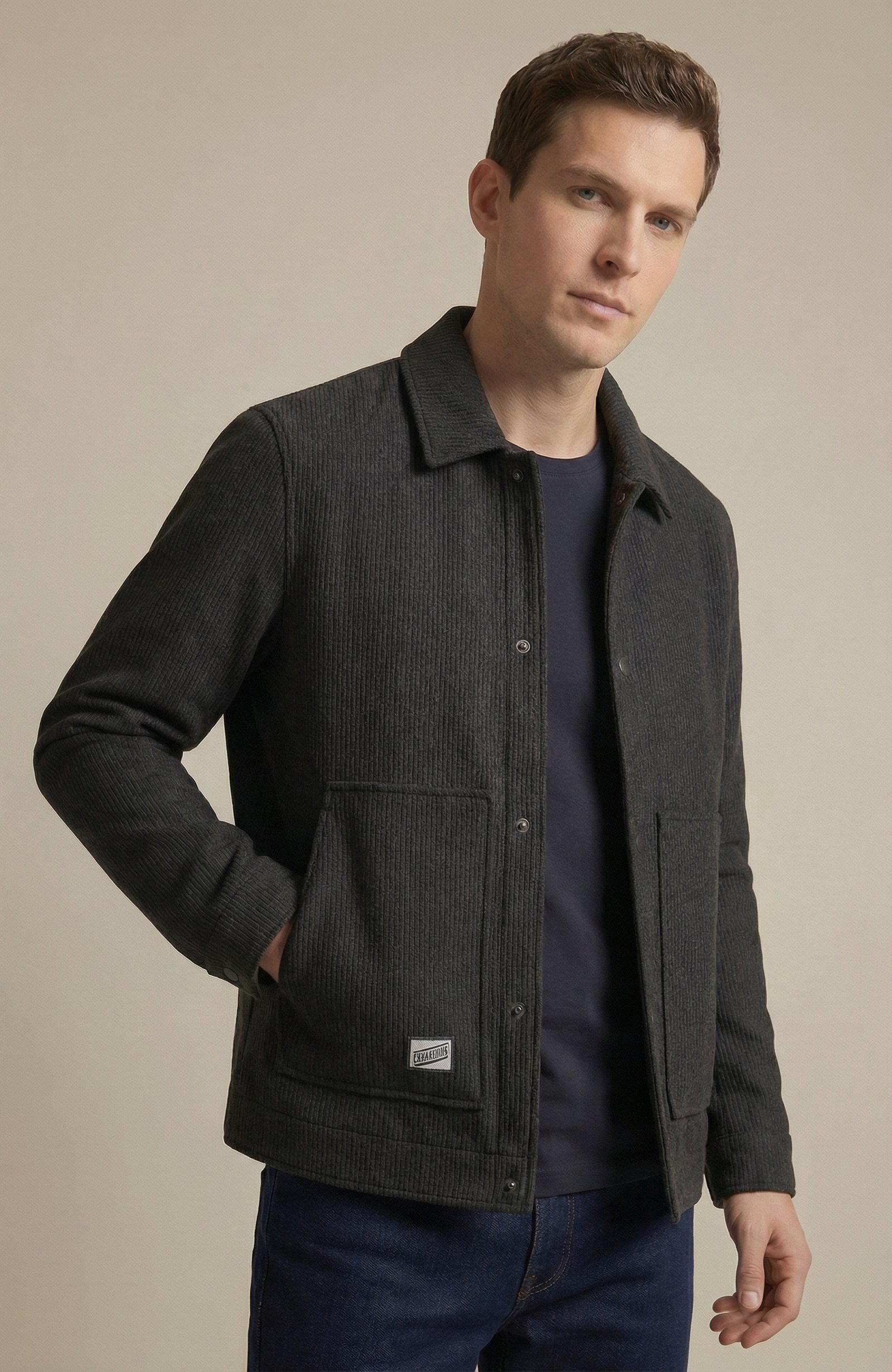 بليزر بحاشية ياقة بولو مقاس عادي