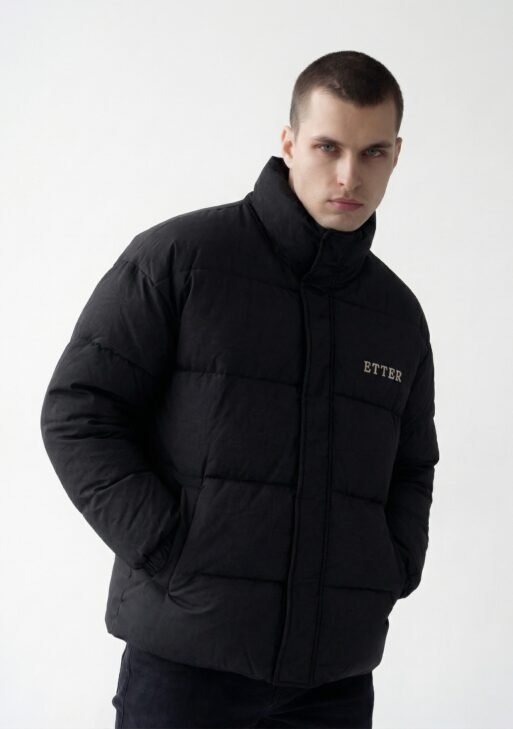 جاكيت مبطن شتوي بقبة ثابتة وقصة عادية