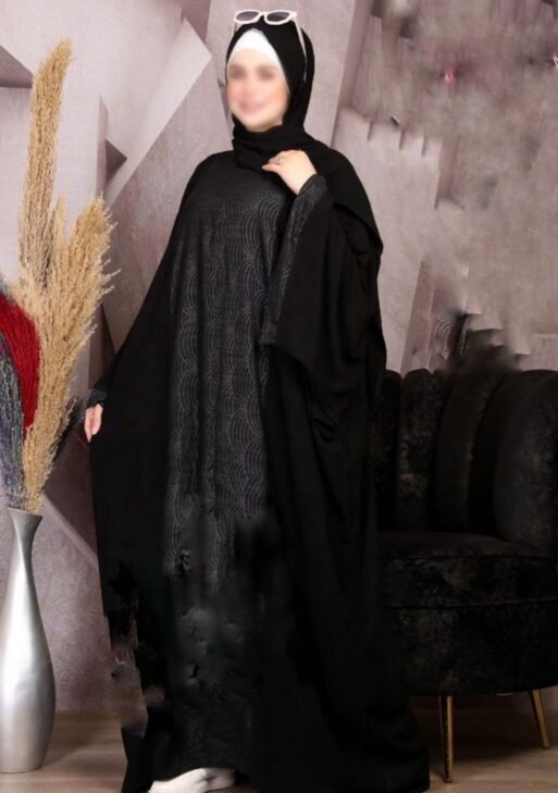 عبايه سودا حرير القماشه